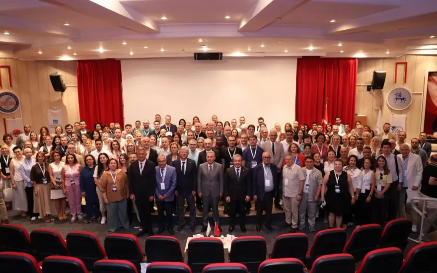 Dokuz Eylül Üniversitesi'nde düzenlenen TAOM 2026 liderlik buluşması